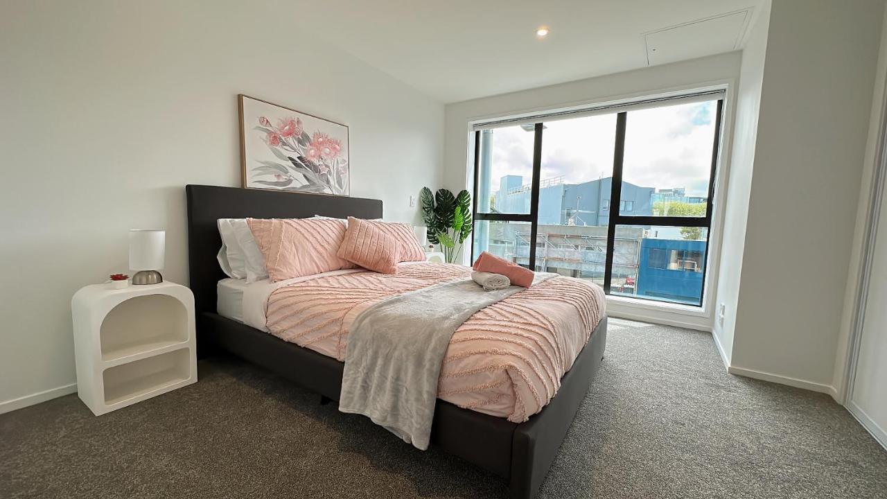 Walking Distance To Riverside Market & Hospital Christchurch Buitenkant foto